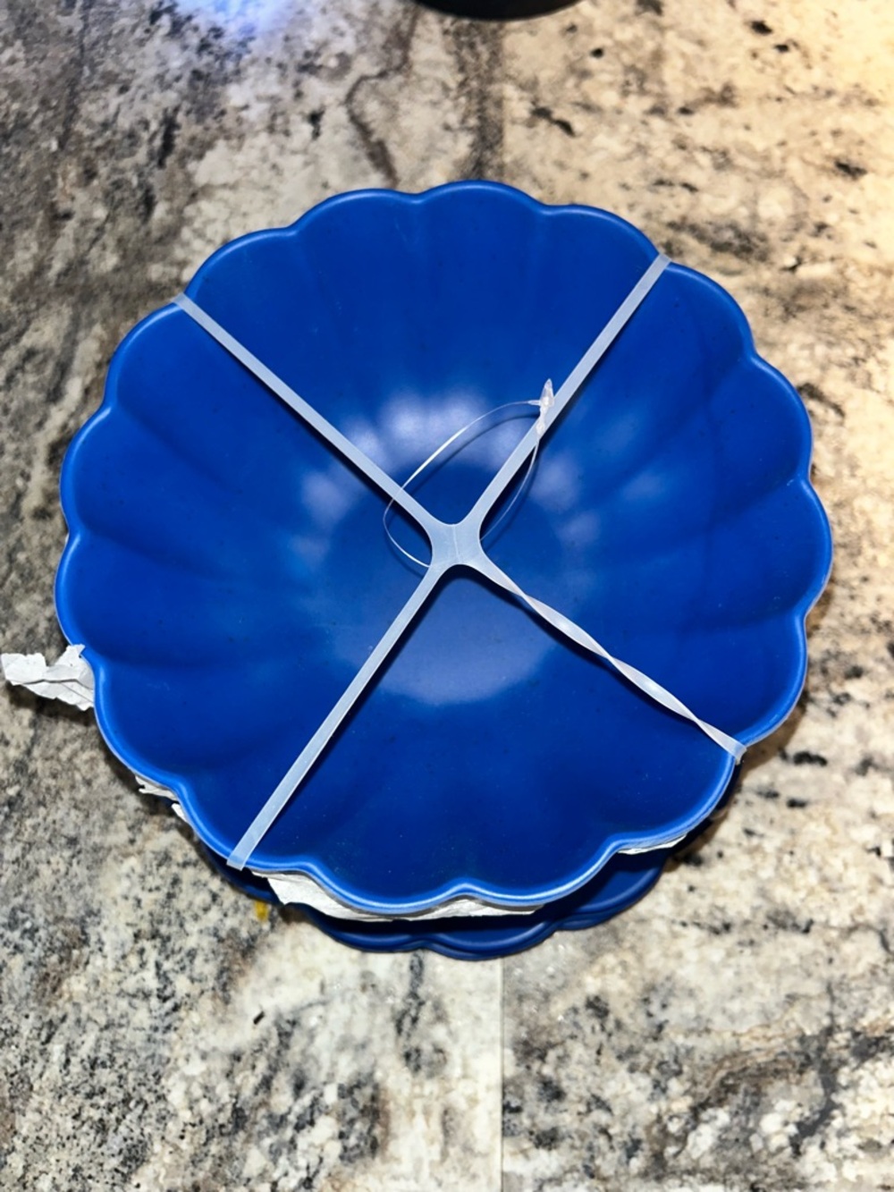 4 Blue Scalloped Serving Bowl Set - Home Dining